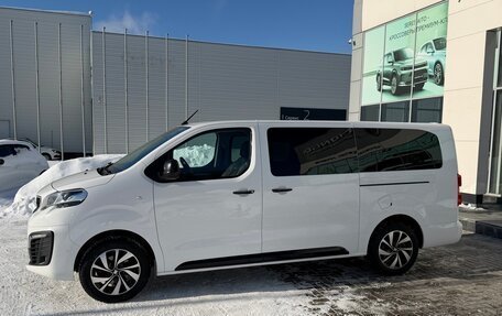 Peugeot Traveller I, 2018 год, 2 300 000 рублей, 4 фотография