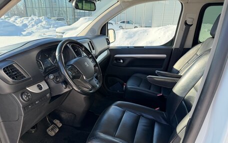 Peugeot Traveller I, 2018 год, 2 300 000 рублей, 10 фотография