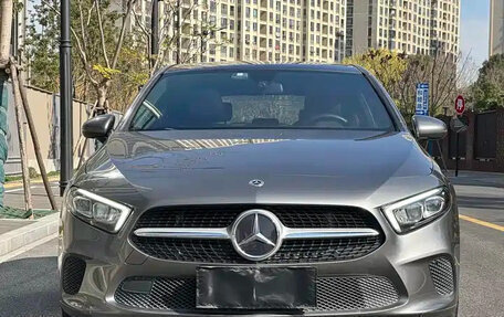 Mercedes-Benz A-Класс, 2022 год, 1 549 000 рублей, 1 фотография