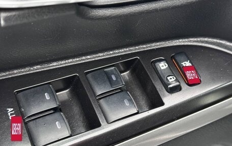 Toyota Land Cruiser 200, 2019 год, 7 350 000 рублей, 18 фотография