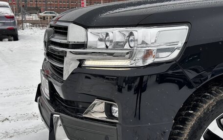 Toyota Land Cruiser 200, 2019 год, 7 350 000 рублей, 22 фотография