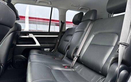 Toyota Land Cruiser 200, 2019 год, 7 350 000 рублей, 28 фотография