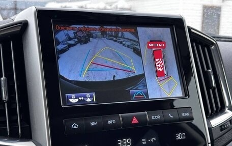 Toyota Land Cruiser 200, 2019 год, 7 350 000 рублей, 26 фотография