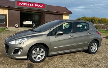 Peugeot 308 II, 2011 год, 490 000 рублей, 2 фотография