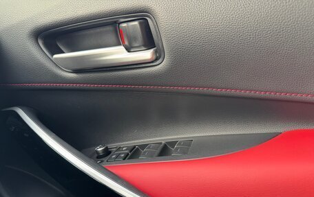 Toyota Corolla, 2020 год, 1 990 000 рублей, 16 фотография