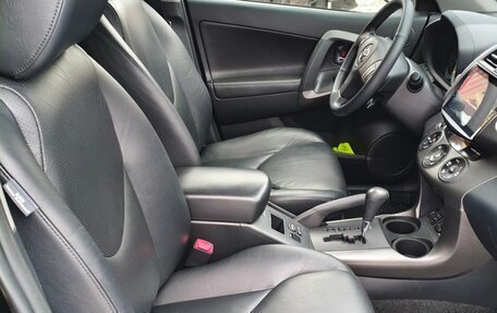 Toyota RAV4, 2011 год, 1 998 000 рублей, 14 фотография