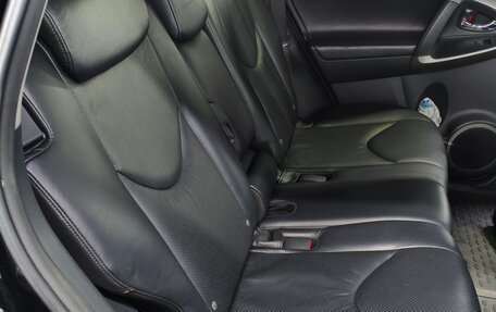 Toyota RAV4, 2011 год, 1 998 000 рублей, 18 фотография