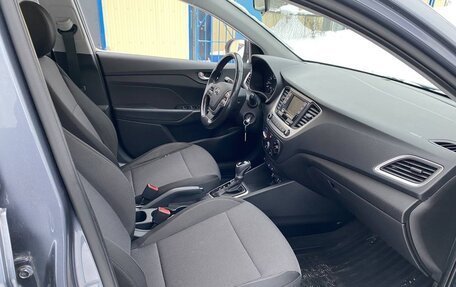 Hyundai Solaris II рестайлинг, 2018 год, 1 180 000 рублей, 10 фотография