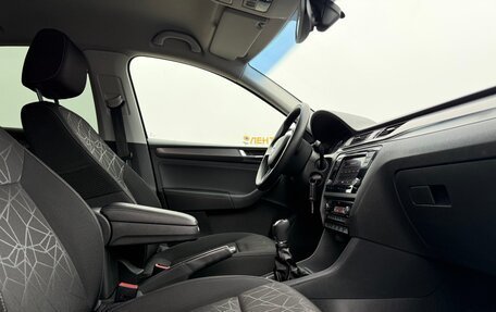 Skoda Rapid I, 2018 год, 1 050 000 рублей, 7 фотография