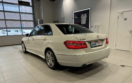 Mercedes-Benz E-Класс, 2010 год, 1 499 000 рублей, 6 фотография