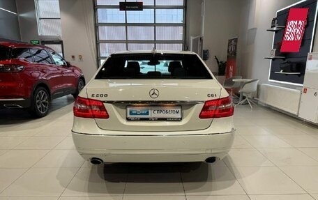 Mercedes-Benz E-Класс, 2010 год, 1 499 000 рублей, 5 фотография