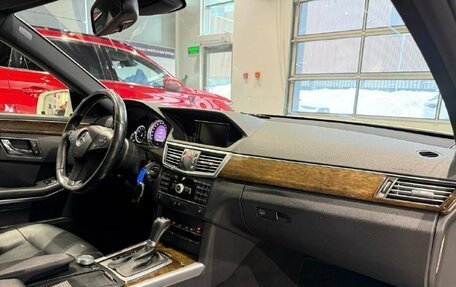 Mercedes-Benz E-Класс, 2010 год, 1 499 000 рублей, 9 фотография