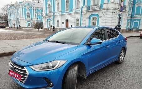 Hyundai Elantra VI рестайлинг, 2018 год, 1 550 000 рублей, 7 фотография