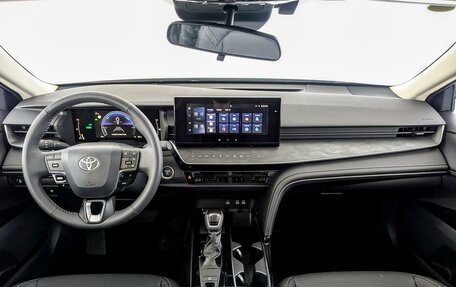 Toyota Camry, 2025 год, 5 000 000 рублей, 10 фотография