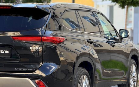 Toyota Highlander, 2026 год, 5 600 000 рублей, 21 фотография