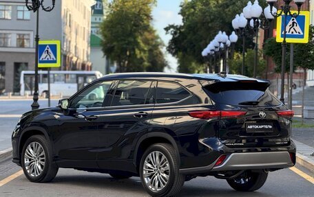 Toyota Highlander, 2026 год, 5 600 000 рублей, 23 фотография