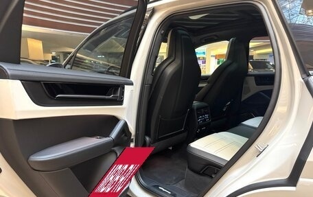 Porsche Cayenne III, 2025 год, 22 690 000 рублей, 17 фотография