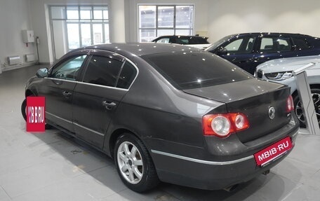 Volkswagen Passat B6, 2005 год, 495 000 рублей, 4 фотография