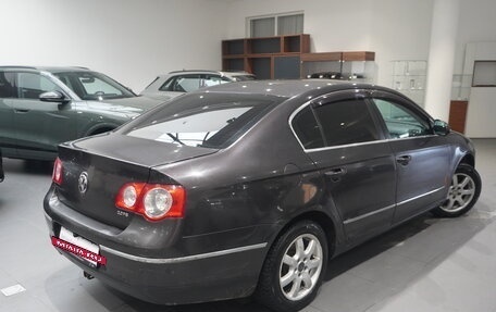 Volkswagen Passat B6, 2005 год, 495 000 рублей, 6 фотография