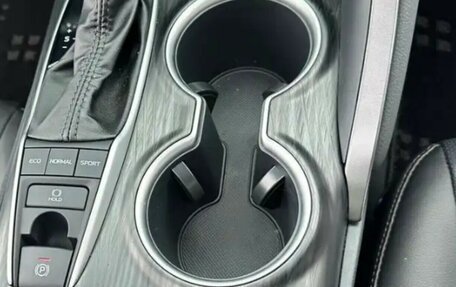 Toyota Camry, 2023 год, 4 250 000 рублей, 6 фотография