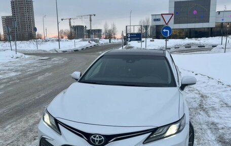 Toyota Camry, 2023 год, 4 250 000 рублей, 21 фотография
