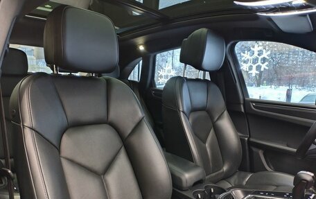 Porsche Macan I рестайлинг, 2022 год, 7 820 000 рублей, 28 фотография