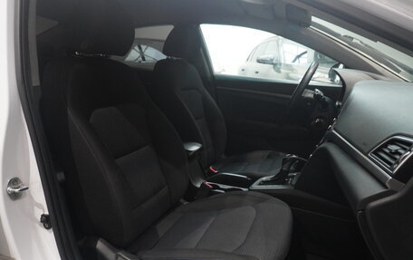 Hyundai Elantra VI рестайлинг, 2018 год, 790 000 рублей, 11 фотография