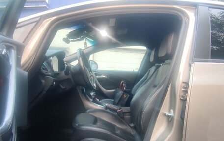 Opel Astra J, 2011 год, 650 000 рублей, 10 фотография