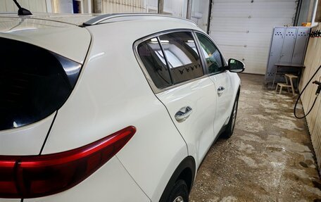 KIA Sportage IV рестайлинг, 2016 год, 2 000 000 рублей, 4 фотография