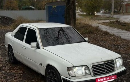 Mercedes-Benz W124, 1990 год, 230 000 рублей, 2 фотография