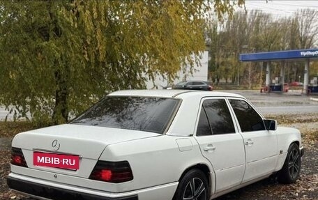 Mercedes-Benz W124, 1990 год, 230 000 рублей, 4 фотография
