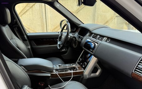 Land Rover Range Rover IV рестайлинг, 2020 год, 7 750 000 рублей, 7 фотография