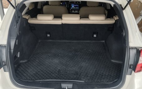 Subaru Outback IV рестайлинг, 2017 год, 2 100 000 рублей, 3 фотография