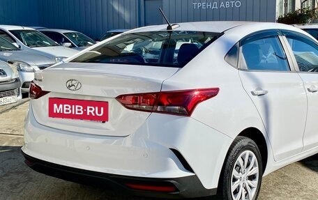 Hyundai Solaris II рестайлинг, 2021 год, 1 690 000 рублей, 6 фотография