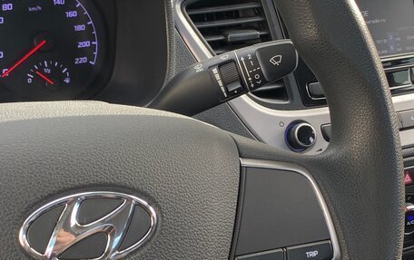 Hyundai Solaris II рестайлинг, 2021 год, 1 690 000 рублей, 16 фотография