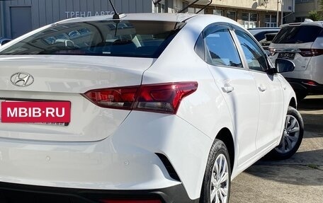 Hyundai Solaris II рестайлинг, 2021 год, 1 690 000 рублей, 7 фотография