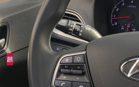 Hyundai Solaris II рестайлинг, 2021 год, 1 690 000 рублей, 18 фотография