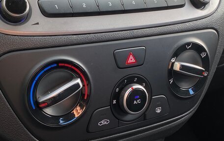 Hyundai Solaris II рестайлинг, 2021 год, 1 690 000 рублей, 23 фотография