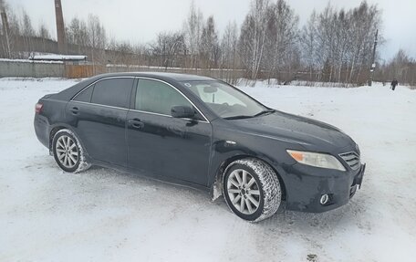 Toyota Camry, 2008 год, 900 000 рублей, 1 фотография