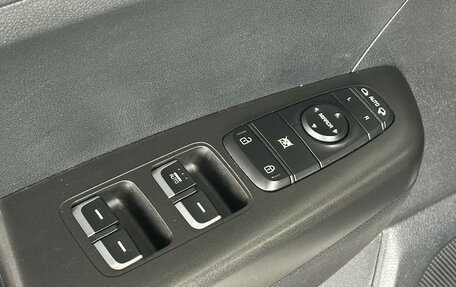 KIA Sportage IV рестайлинг, 2018 год, 2 800 000 рублей, 7 фотография