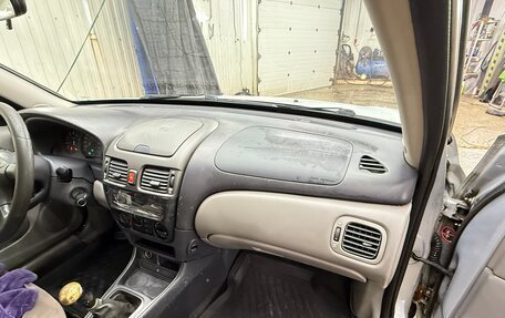 Nissan Almera, 2002 год, 200 000 рублей, 14 фотография