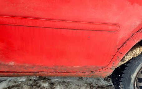 Dodge Neon II, 2001 год, 130 000 рублей, 19 фотография