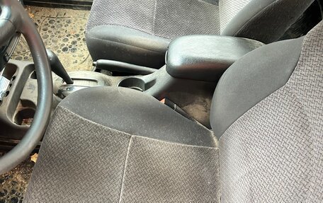 Dodge Neon II, 2001 год, 130 000 рублей, 23 фотография