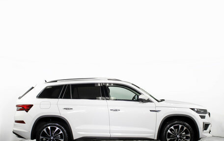 Skoda Kodiaq I, 2024 год, 3 948 000 рублей, 3 фотография