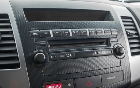 Mitsubishi Outlander III рестайлинг 3, 2009 год, 1 349 000 рублей, 20 фотография