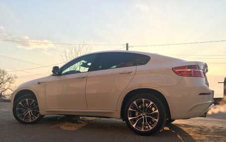 BMW X6 M, 2012 год, 3 200 000 рублей, 2 фотография
