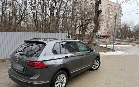 Volkswagen Tiguan II, 2021 год, 2 750 000 рублей, 4 фотография