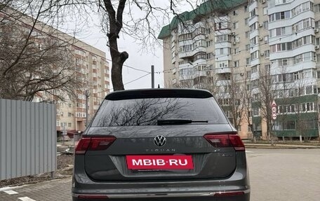 Volkswagen Tiguan II, 2021 год, 2 750 000 рублей, 3 фотография