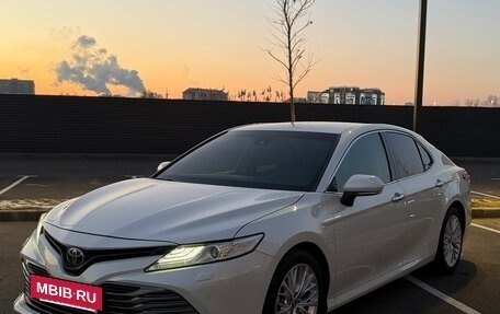Toyota Camry, 2018 год, 3 300 000 рублей, 5 фотография