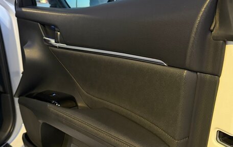 Toyota Camry, 2018 год, 3 300 000 рублей, 21 фотография